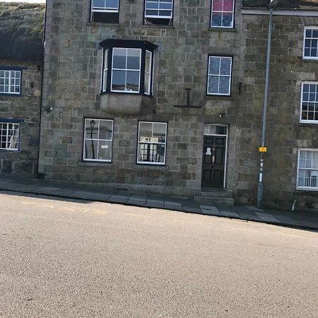 No 52 Bed And Breakfast Helston Bagian luar foto