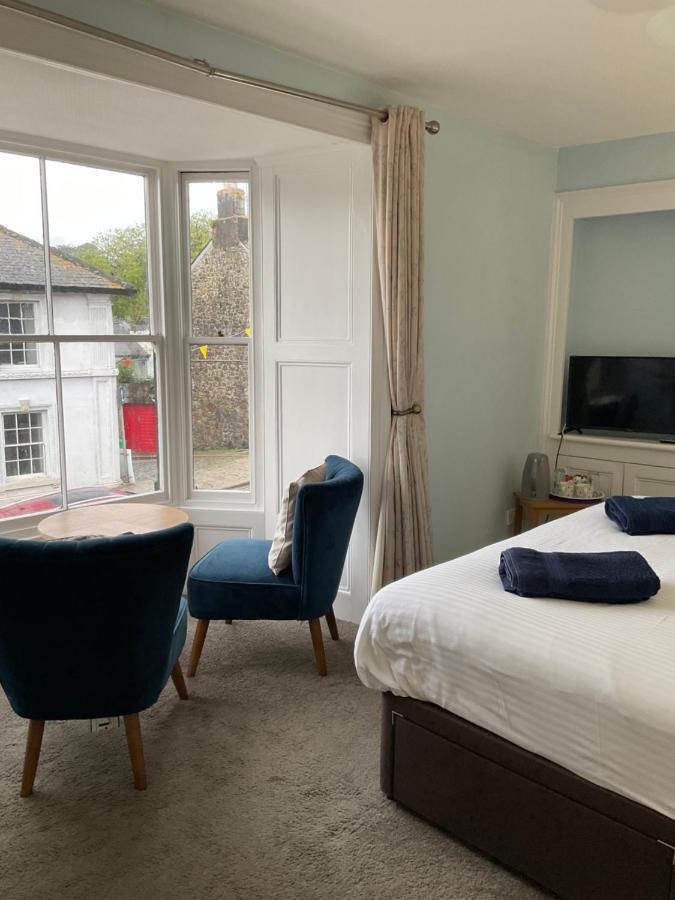 No 52 Bed And Breakfast Helston Bagian luar foto