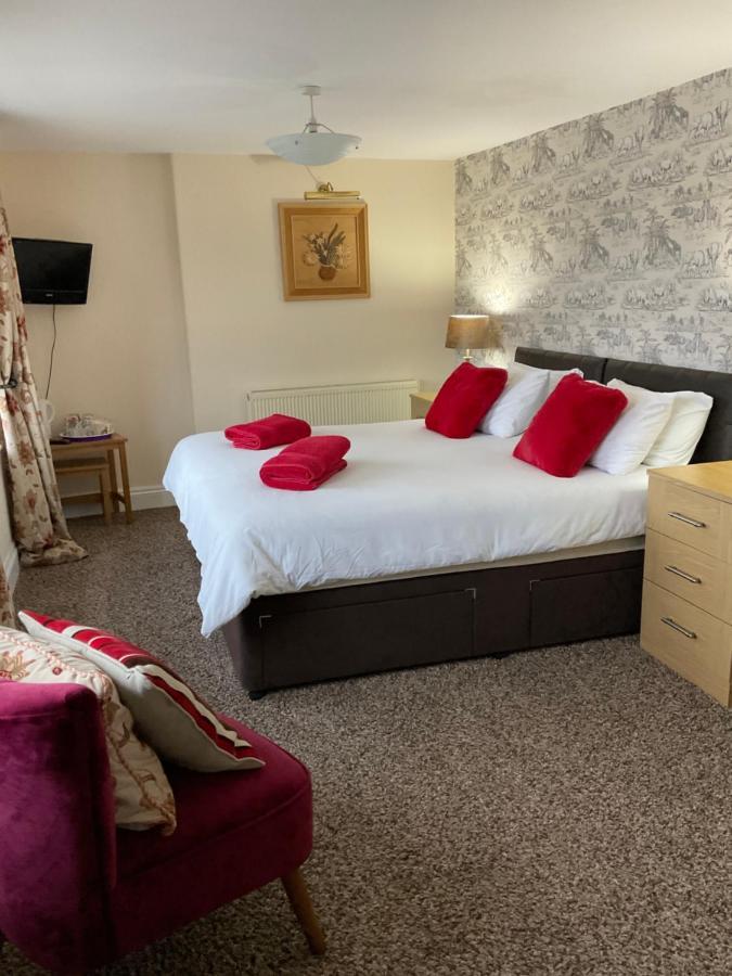 No 52 Bed And Breakfast Helston Bagian luar foto
