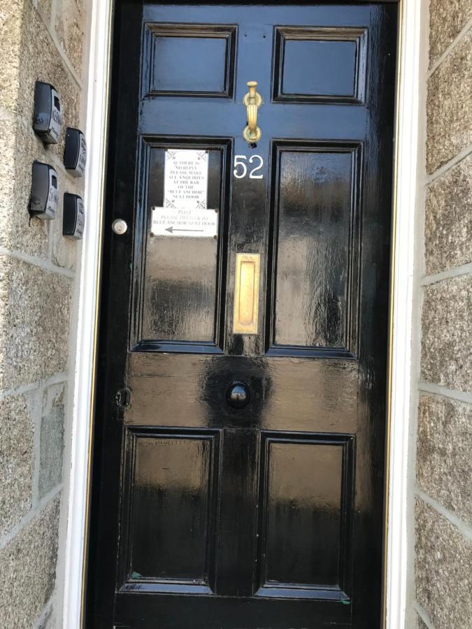 No 52 Bed And Breakfast Helston Bagian luar foto